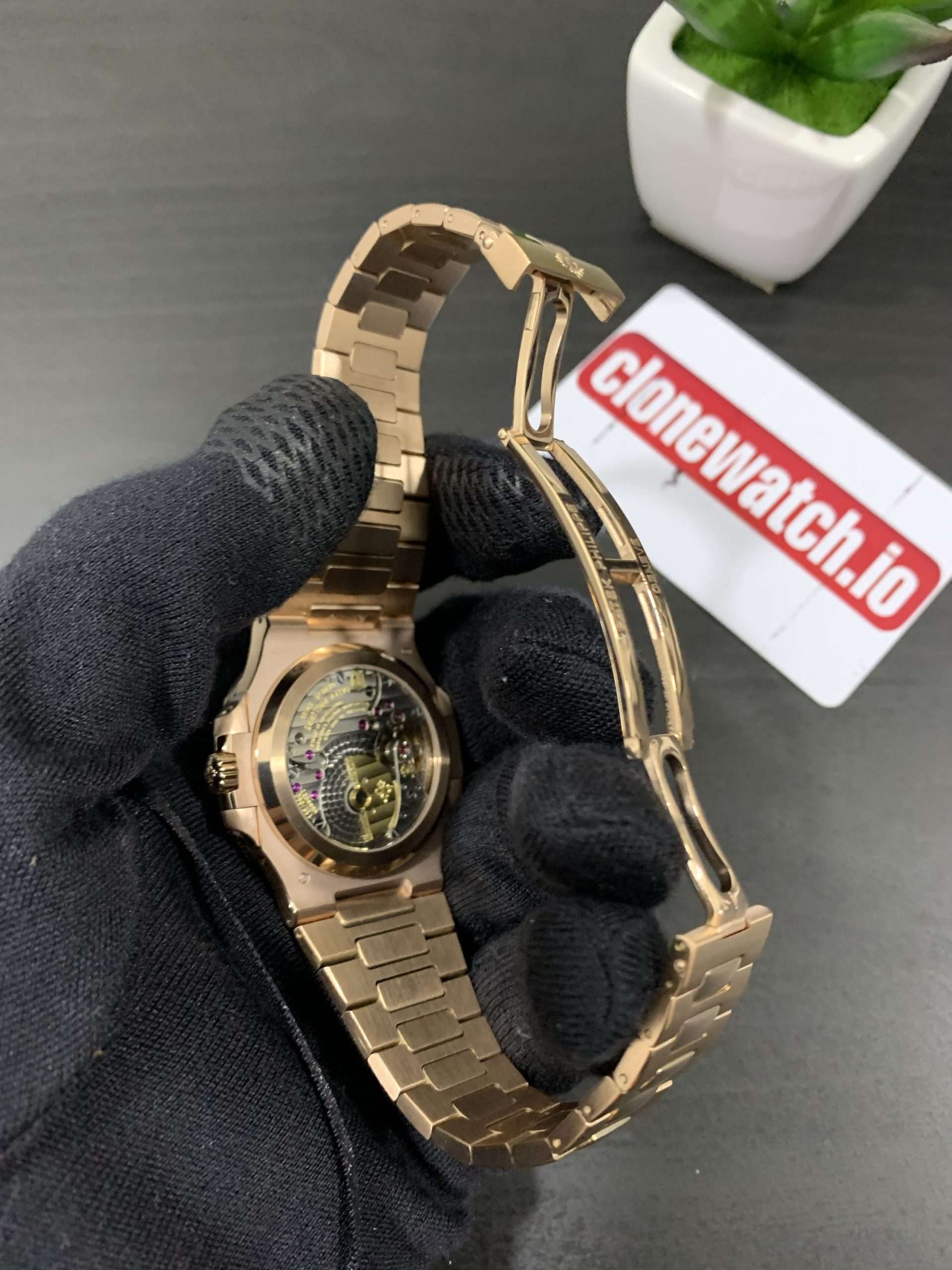 Patek Philippe Nautilus 5712/1R Rose Gold Chocolate Brown Dial